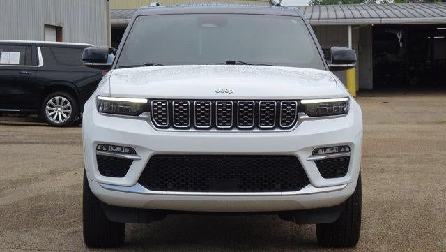 2023 Jeep Grand Cherokee Summit