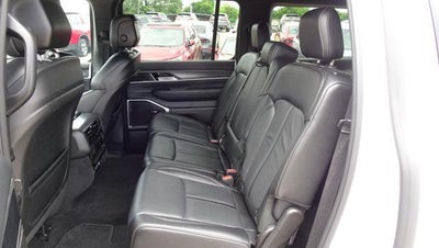 2024 Jeep Wagoneer L Series III