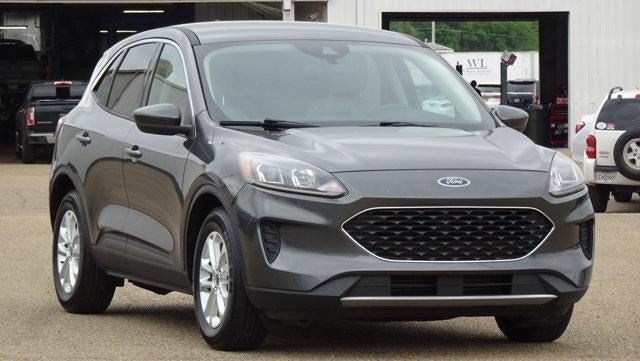Used 2020 Ford Escape SE with VIN 1FMCU0G65LUA68590 for sale in Tupelo, MS