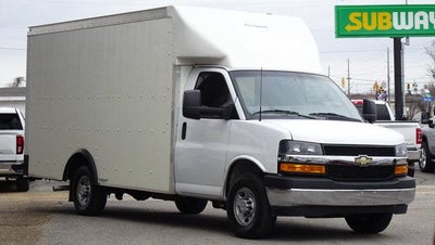 2022 Chevrolet Express Cutaway 3500 Base