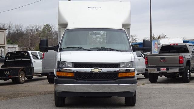 2022 Chevrolet Express Cutaway 3500 Base