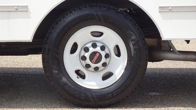 2019 GMC Savana Cutaway 3500 Base