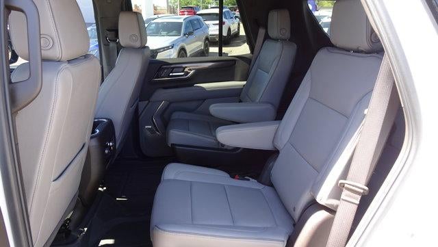2025 GMC Yukon Elevation