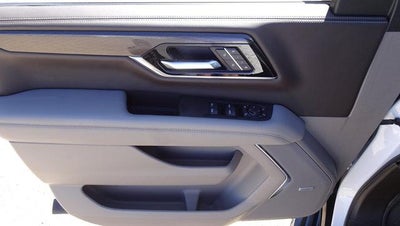 2025 GMC Yukon Elevation