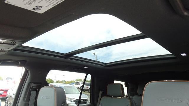 2025 GMC Yukon AT4