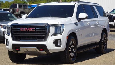 2023 GMC Yukon XL AT4