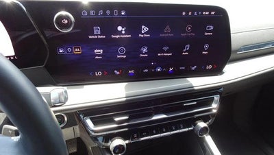 2024 Chevrolet Traverse LS