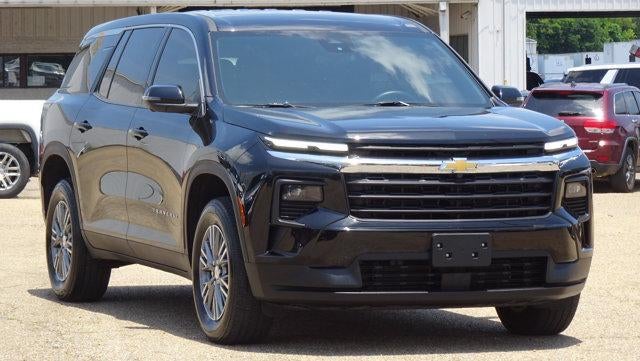 2024 Chevrolet Traverse LS