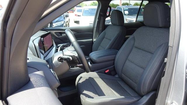 2024 Chevrolet Traverse LS