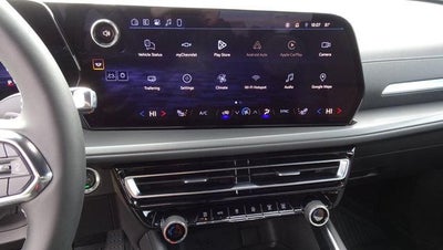 2026 Chevrolet Traverse FWD LT