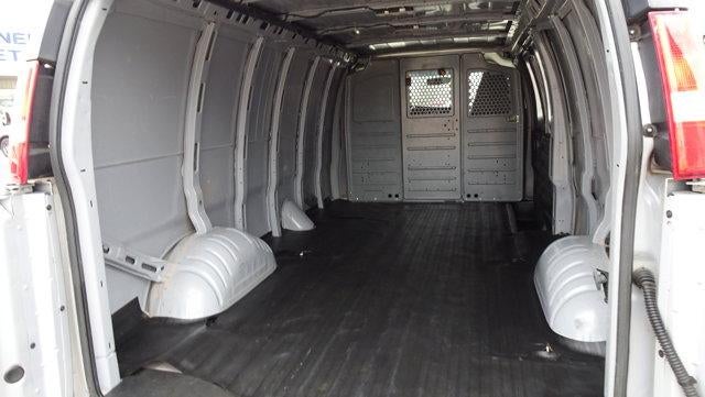 2022 GMC Savana Cargo 2500 Base