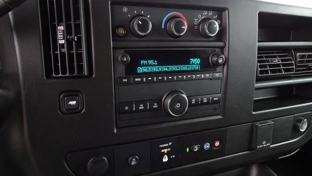 2022 GMC Savana Cargo 2500 Base