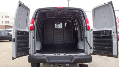 2022 GMC Savana Cargo 2500 Base