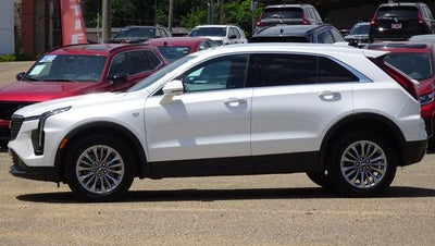 2024 Cadillac XT4 FWD Premium Luxury