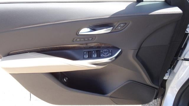 2024 Cadillac XT4 FWD Premium Luxury