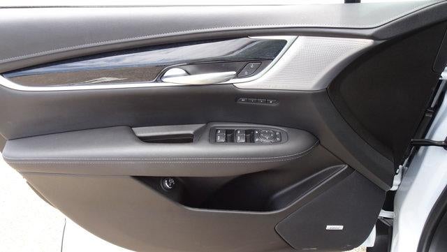 2025 Cadillac XT5 FWD Premium Luxury