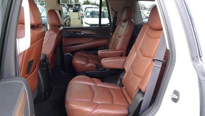 2016 Cadillac Escalade Luxury Collection