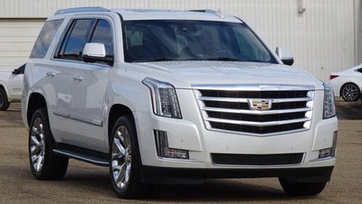 2016 Cadillac Escalade Luxury Collection
