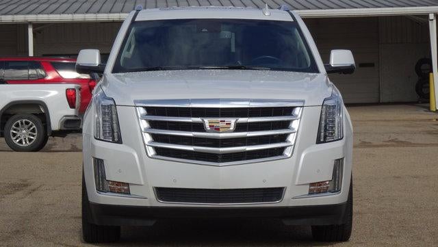 2016 Cadillac Escalade Luxury Collection