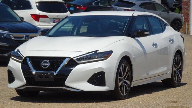 2023 Nissan Maxima SV