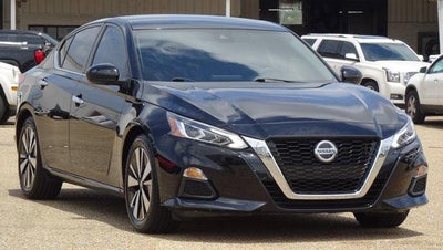 2022 Nissan Altima 2.5 SV