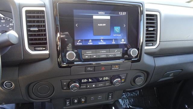 2024 Nissan Frontier SL