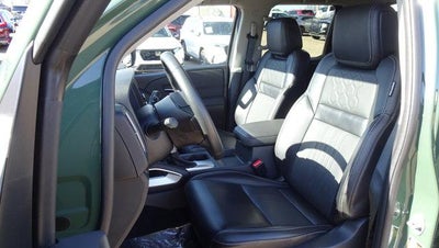 2024 Nissan Frontier SL