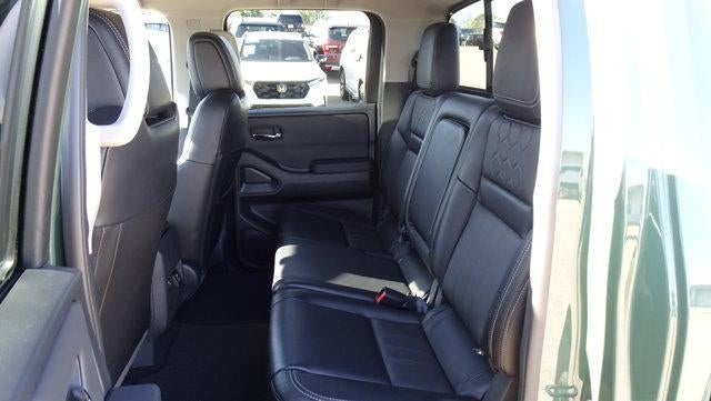 2024 Nissan Frontier SL