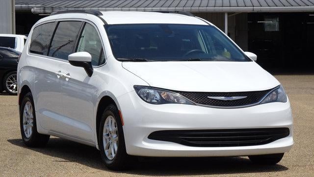 2020 Chrysler Voyager LXI