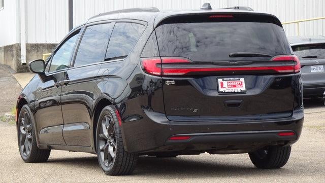 2021 Chrysler Pacifica Touring