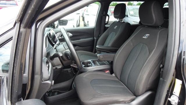 2021 Chrysler Pacifica Touring