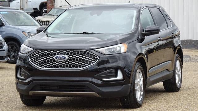 2024 Ford Edge Base