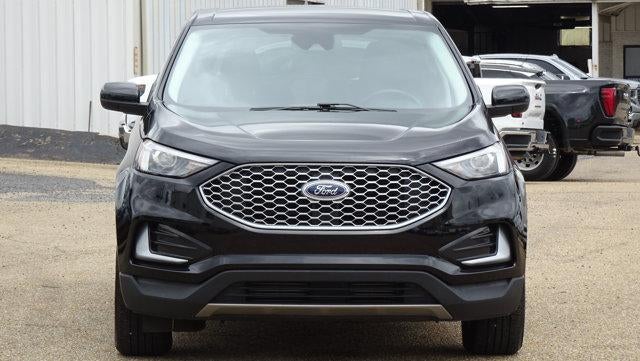 2024 Ford Edge Base