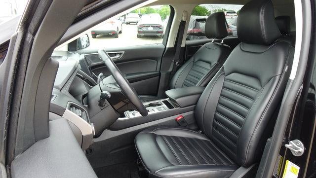 2024 Ford Edge Base