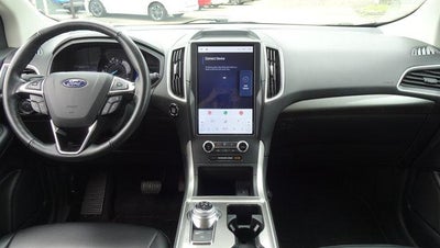 2024 Ford Edge Base