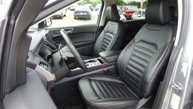 2024 Ford Edge Base