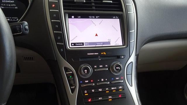2019 Lincoln Nautilus Select