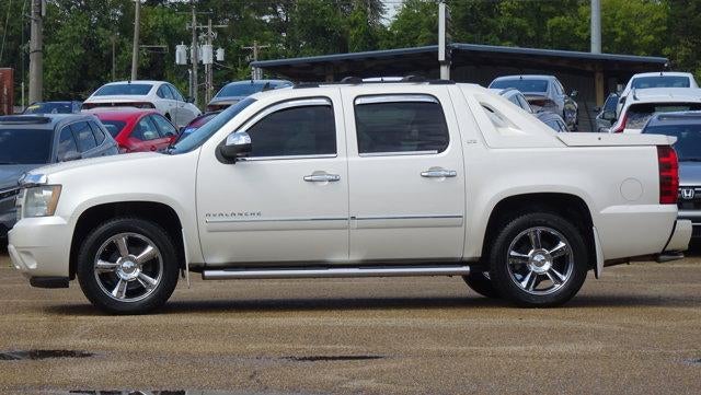 2012 Chevrolet Avalanche LTZ