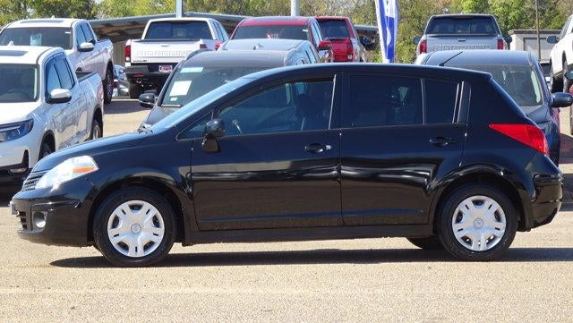 2011 Nissan Versa 1.8 S