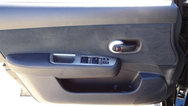 2011 Nissan Versa 1.8 S