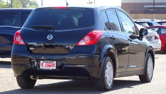 2011 Nissan Versa 1.8 S