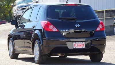 2011 Nissan Versa 1.8 S