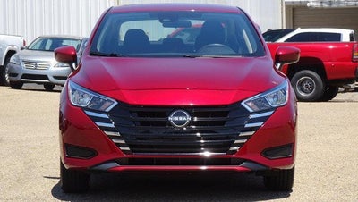 2023 Nissan Versa SV