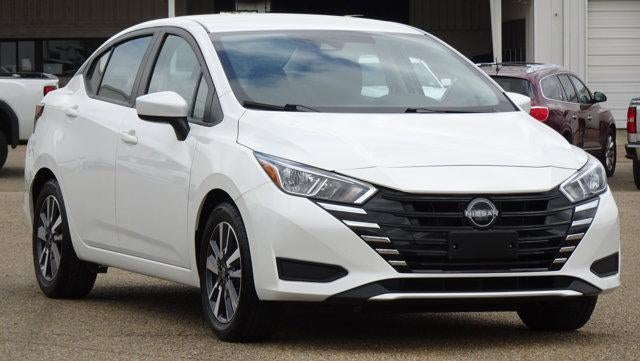 2023 Nissan Versa SV