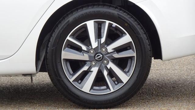 2023 Nissan Versa SV