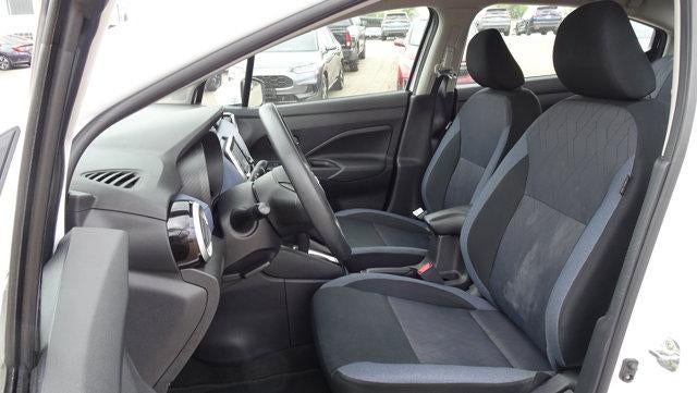 2023 Nissan Versa SV