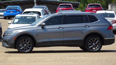 2022 Volkswagen Tiguan SE