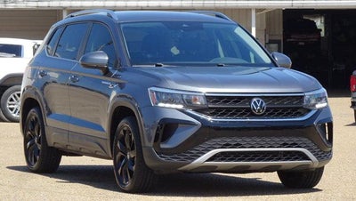2023 Volkswagen Taos SE