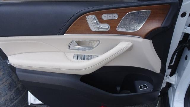 2025 Mercedes-Benz GLS 450