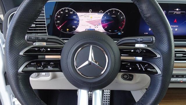 2025 Mercedes-Benz GLS 450